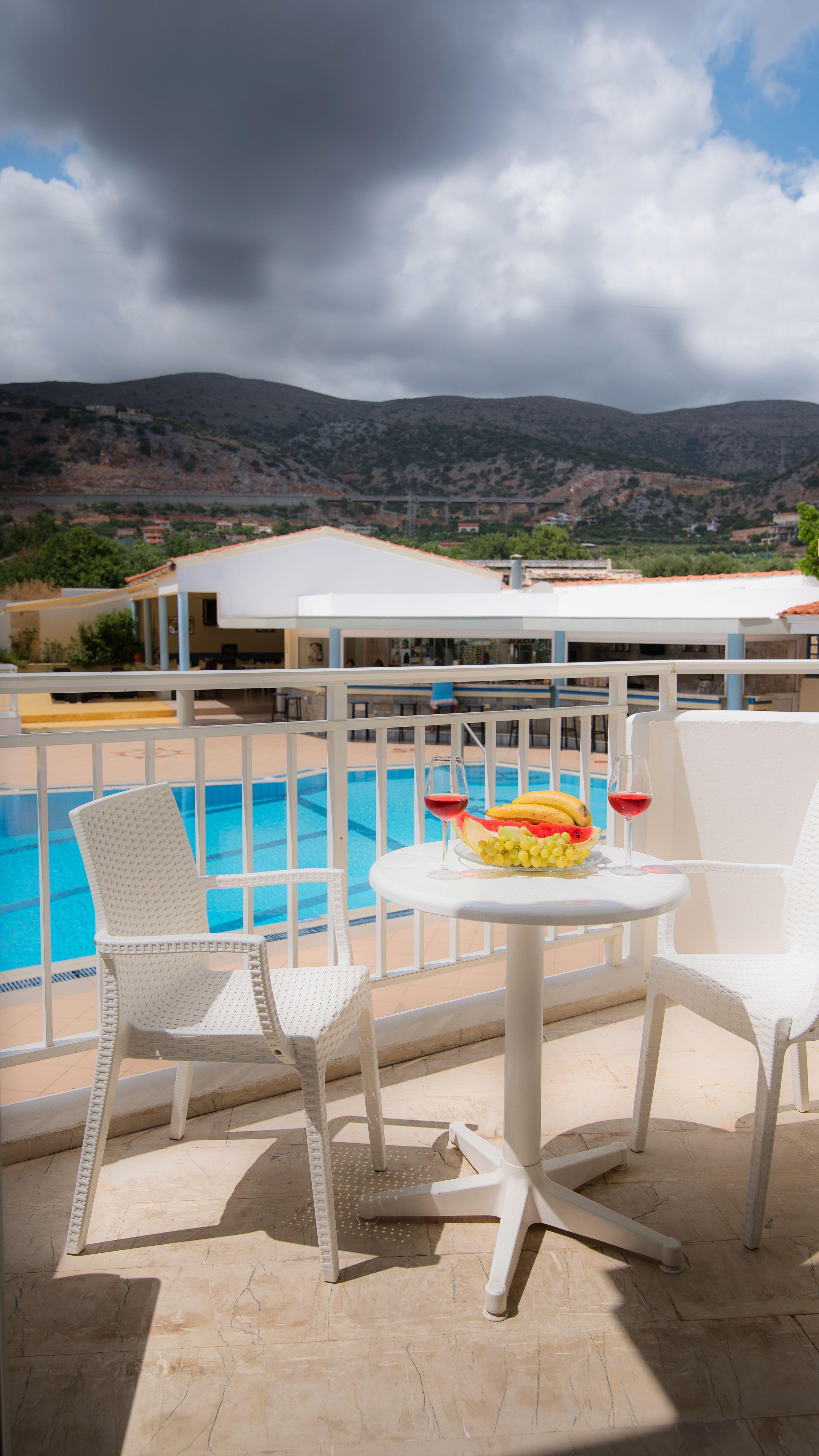 Melissa Apartments, Studios & Suites Малія Екстер'єр фото